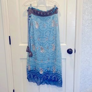 Glam island vibe maxi skirt.